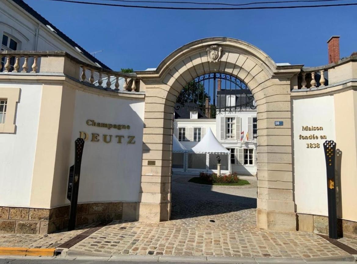 Ay Central Ay-Champagne Exterior foto